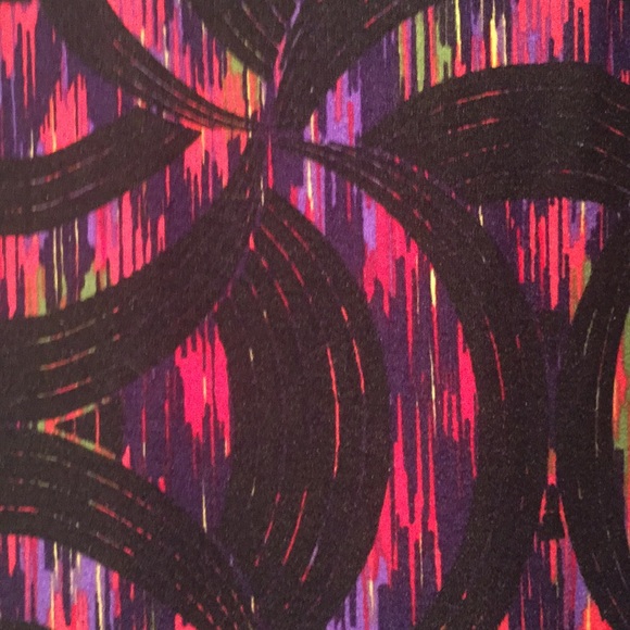 Lula Roe one size leggings - Picture 2 of 3